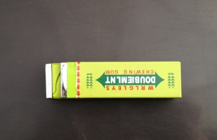 玉树机场X射线安检机扫描口香糖式打火机令乘客感叹[图]